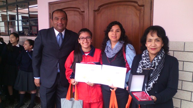 Colegio Santa Rosa ocupa segundo lugar en concurso nacional de lectura