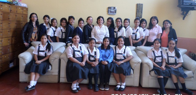 Colegio Modelo se integra al Programa Escolar de Trujillo en Línea 