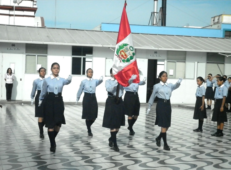 Transfieren dinero a las regiones para financiar Ley de la Reforma Magisterial