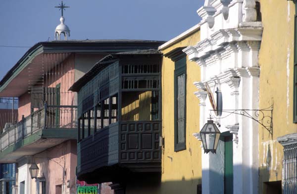 El 50% de antiguas casonas de Trujillo podrían colapsar ante eventuales lluvias
