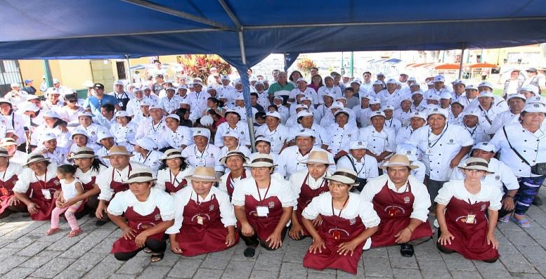 Trujillo: Municipalidad formalizó a 209 comerciantes ambulantes