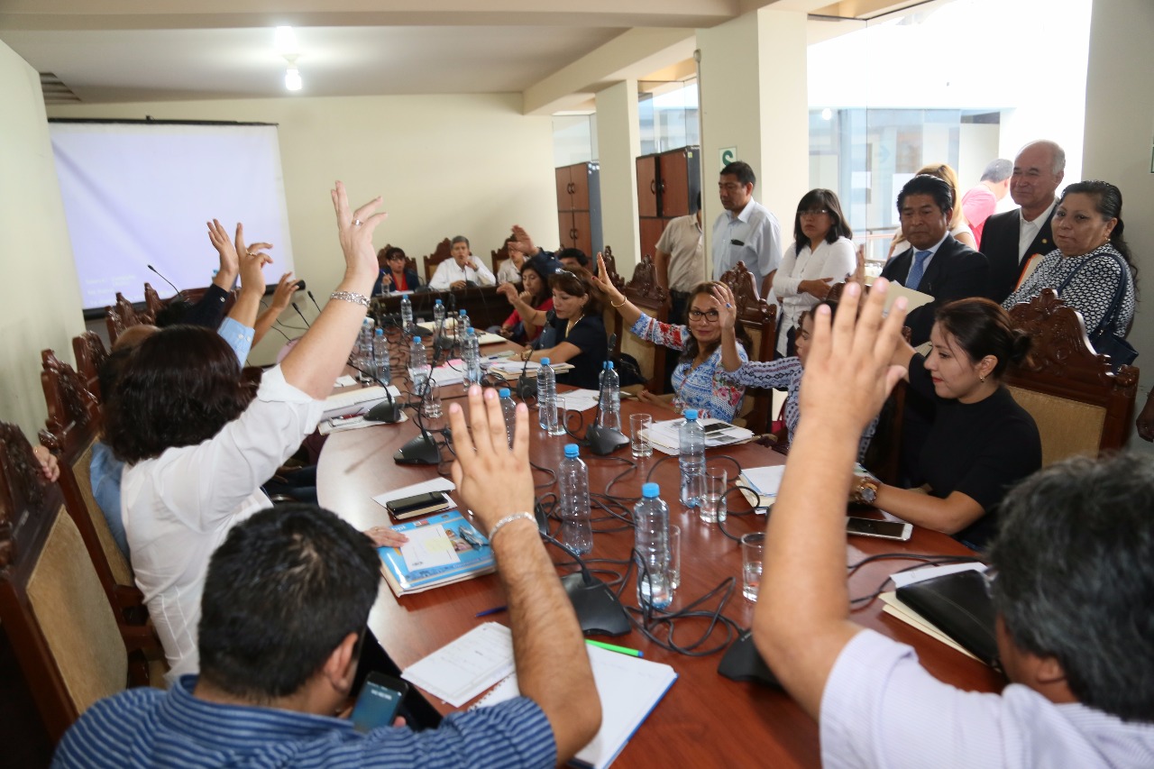 Regidores crean comisión para investigar tercerización del Segat en Trujillo
