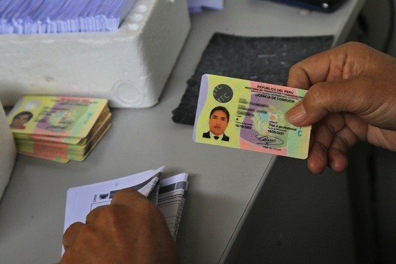 ¿Cómo y dónde gestionar mi licencia de conducir en cuarentena?