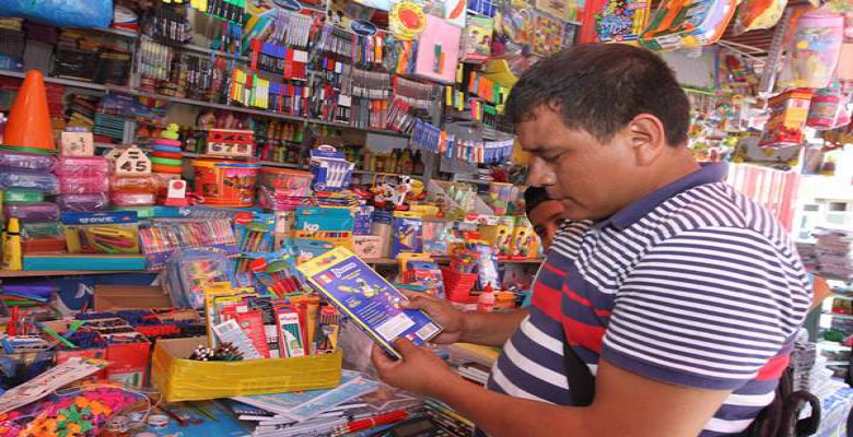 Trujillo: advierten a padres de familia a tener cuidado al adquirir útiles escolares