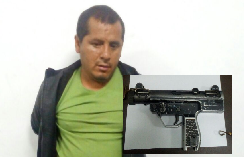 Detienen a sujeto con ametralladora abastecida en Parcoy