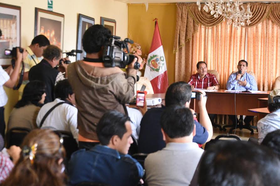 Alcalde de Víctor Larco: “Queremos una adecuada Compañía de Bomberos”  