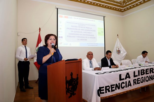 Teatro “Víctor Lozano Ibañez” de la UPAO   renueva sistema de audio