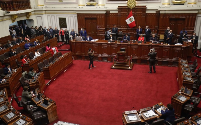 Congresistas reaccionan ante anuncio del Gobierno de decretar estado de emergencia nacional 