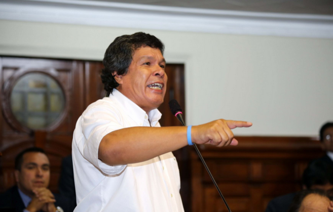 Heriberto Benítez calificó de “injusta” sanción de 120 días impuesta por el Congreso