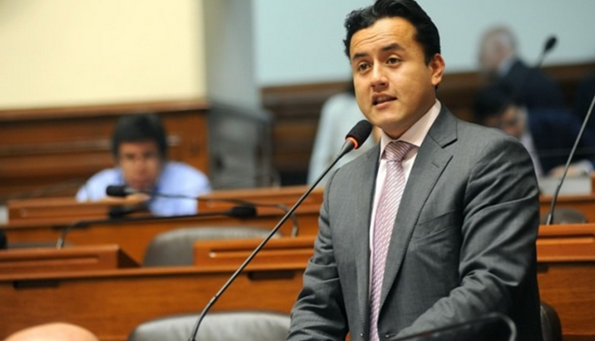 Acuña: “Renuncia de Lay a APP obedece a razones familiares”