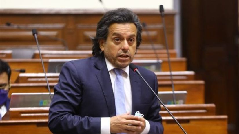 Congresista Málaga: Tercera moción de vacancia ya está en camino y tendría unas 100 páginas 