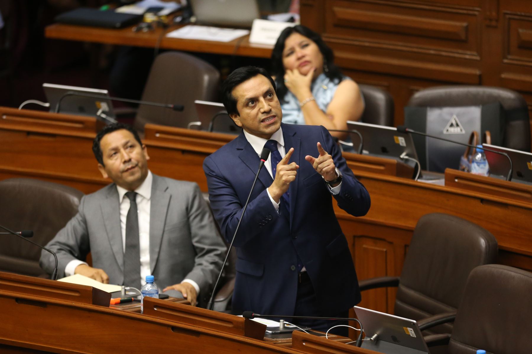 Piden nuevo cronograma para debatir primero reformas constitucionales