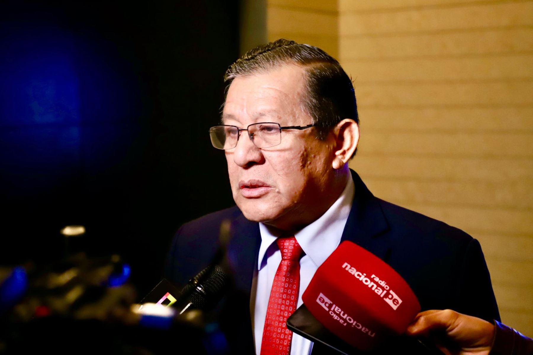 Salhuana considera que pedido para reorganizar el MP se justifica      