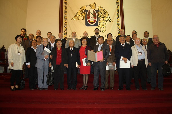 Hoy presentan la charla magistral sobre el “romanticismo de la poesía de Vallejo”