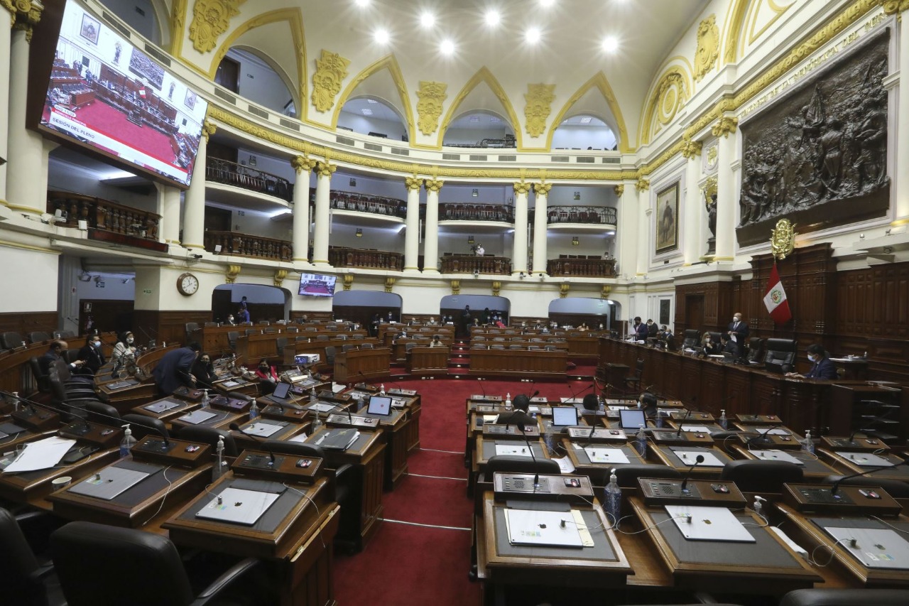 Congreso: Pleno admite a debate moción de vacancia presidencial