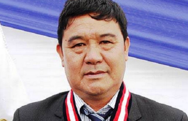   Ascope: colegio Santa Rosa de Lima declara ”persona no grata” a consejero Miyamoto