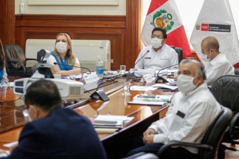 Consejo de Ministros informó a tres comisiones del Congreso medidas frente al covid-19