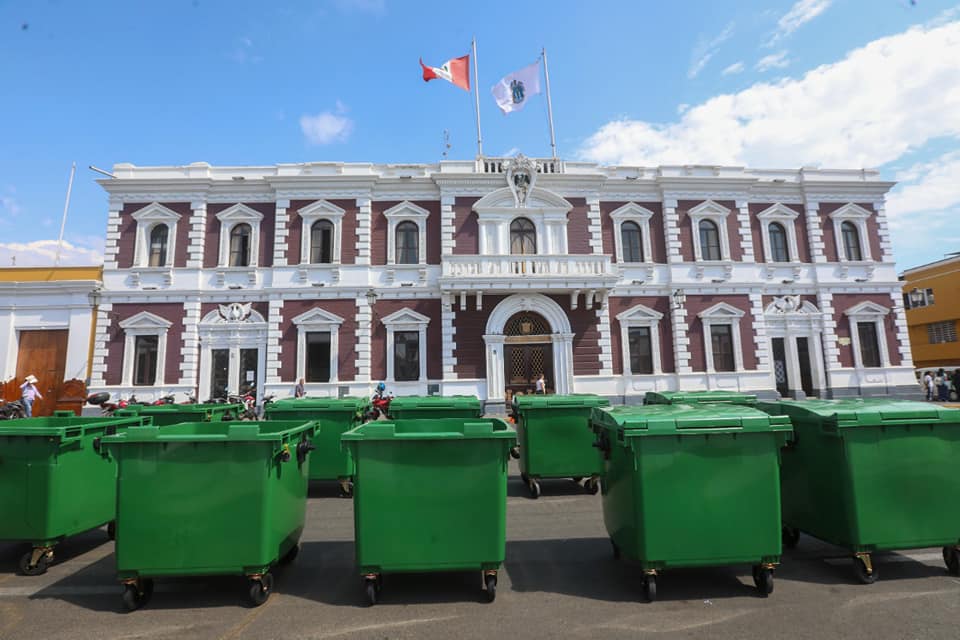 Trujillo: en sesión de concejo aprueban donar 90 contenedores al Segat