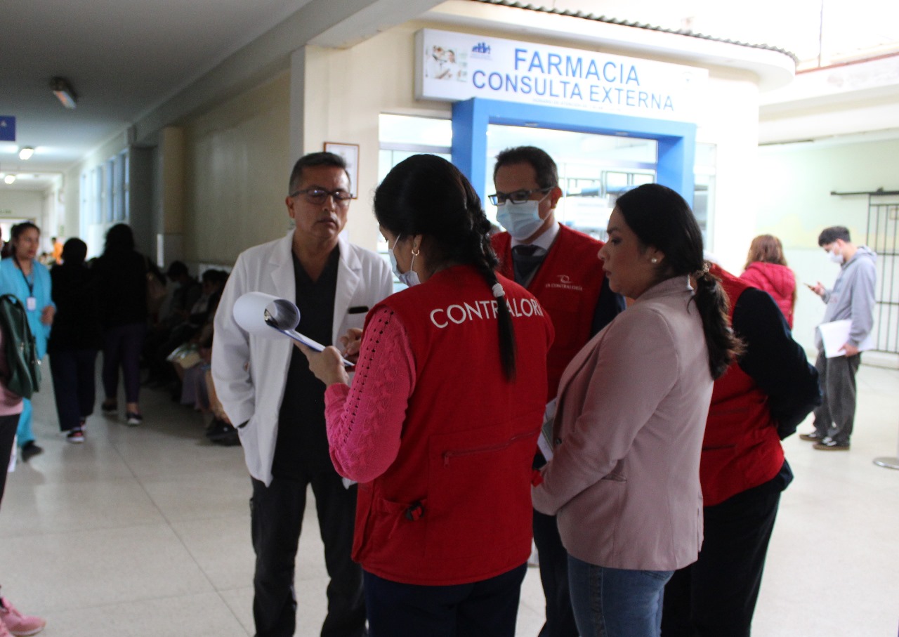 Supervisan asistencia y permanencia del personal de salud en hospitales públicos de Trujillo