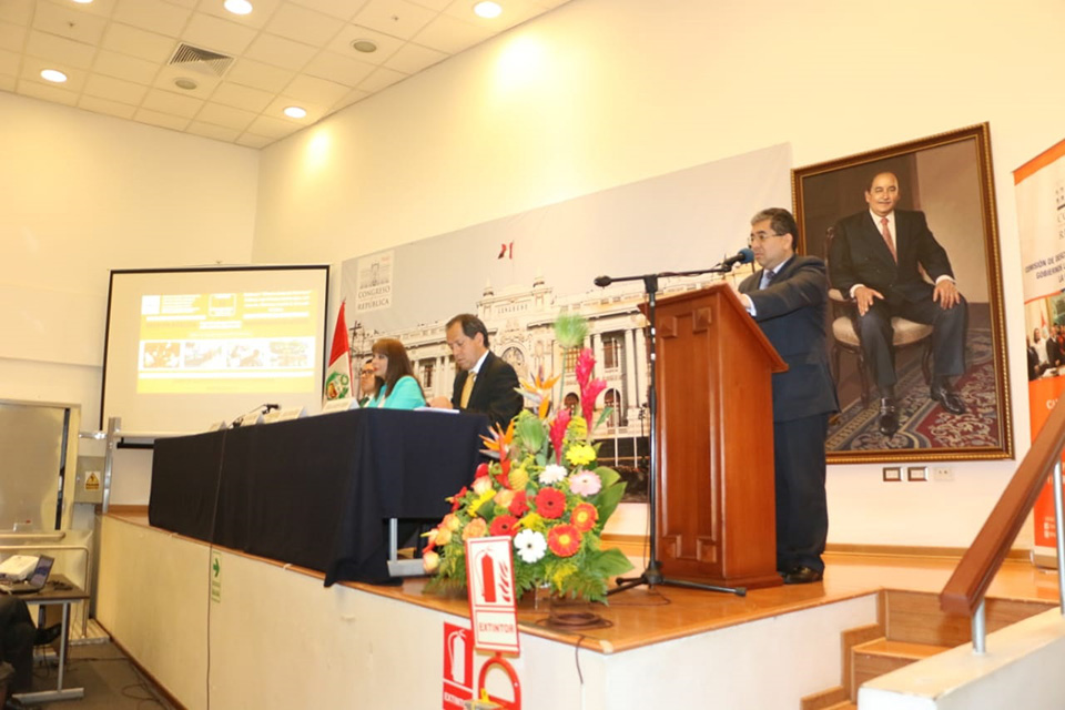 Contraloría promoverá lucha contra la corrupción con capacitaciones a nuevas autoridades 