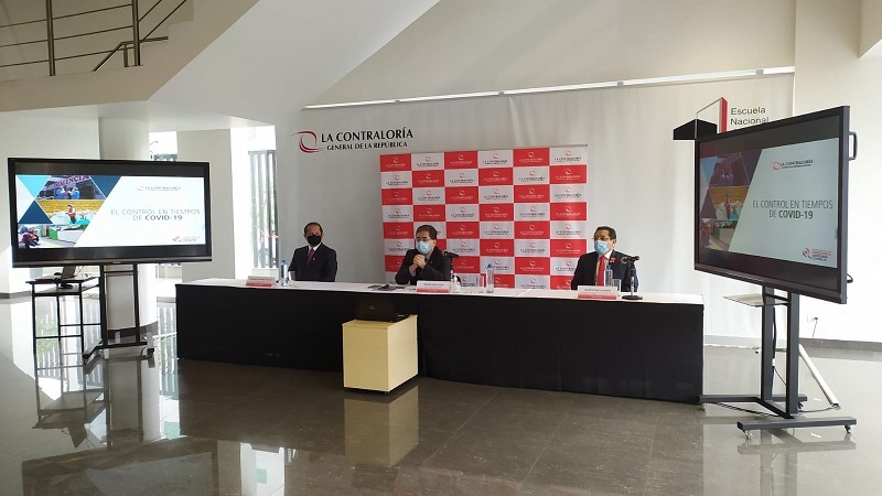 Contralor anuncia inicio de acciones a organismos supervisores y reguladores de servicios públicos