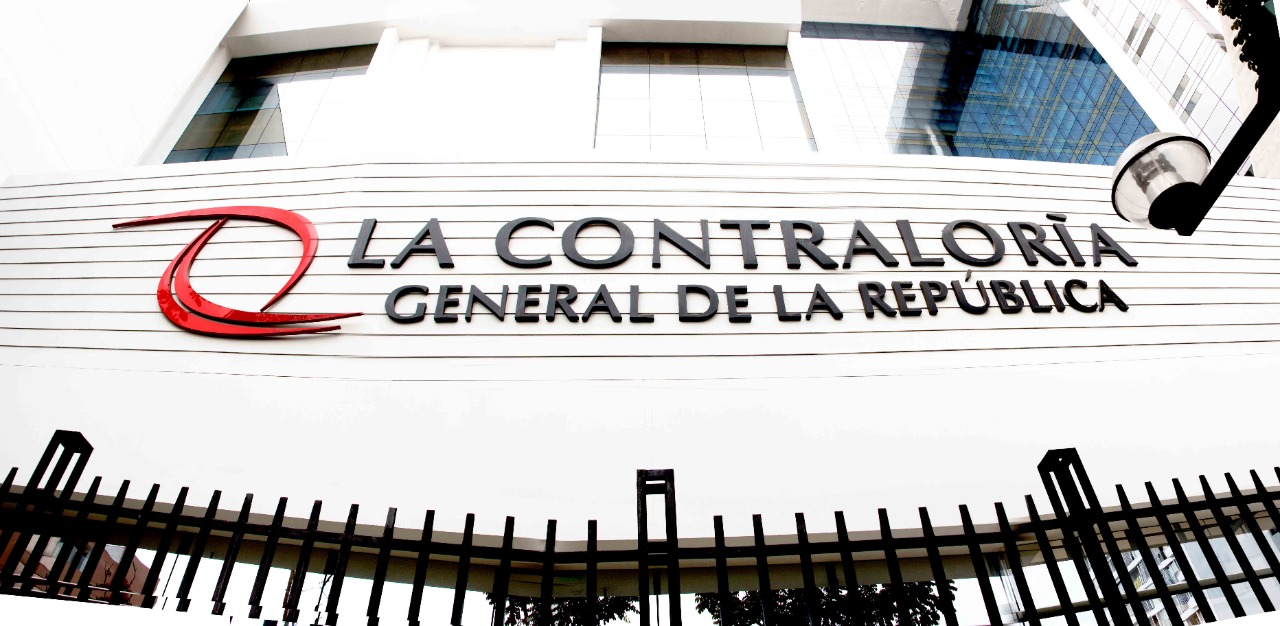 Más de 5 mil profesionales postulan para ser auditores de la Contraloría
