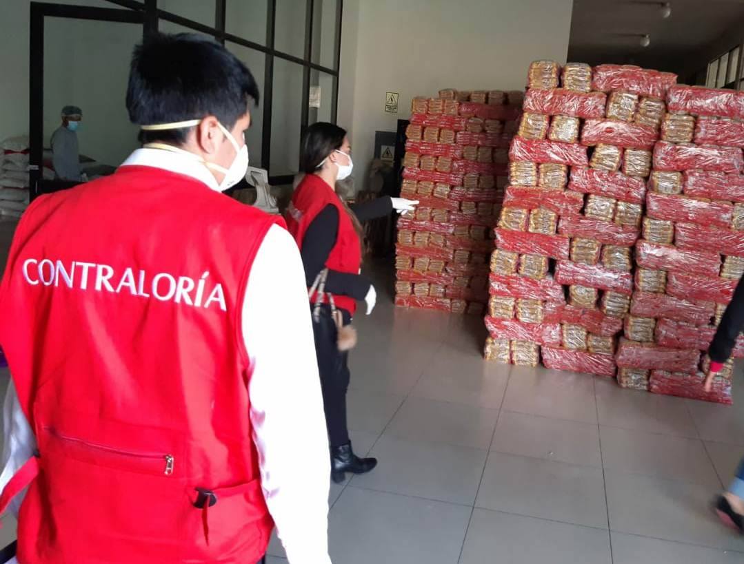 Contraloría moviliza desde hoy más de 400 auditores y supervisa entrega de   víveres en regiones