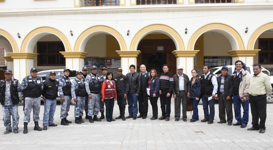 Juramentan miembros de Coprosec - Otuzco