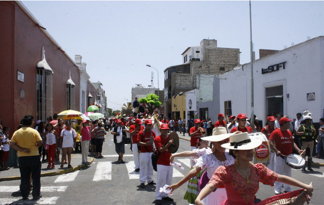 Trujillo vive el Gran Corso de la Marinera en las principales calles de la ciudad