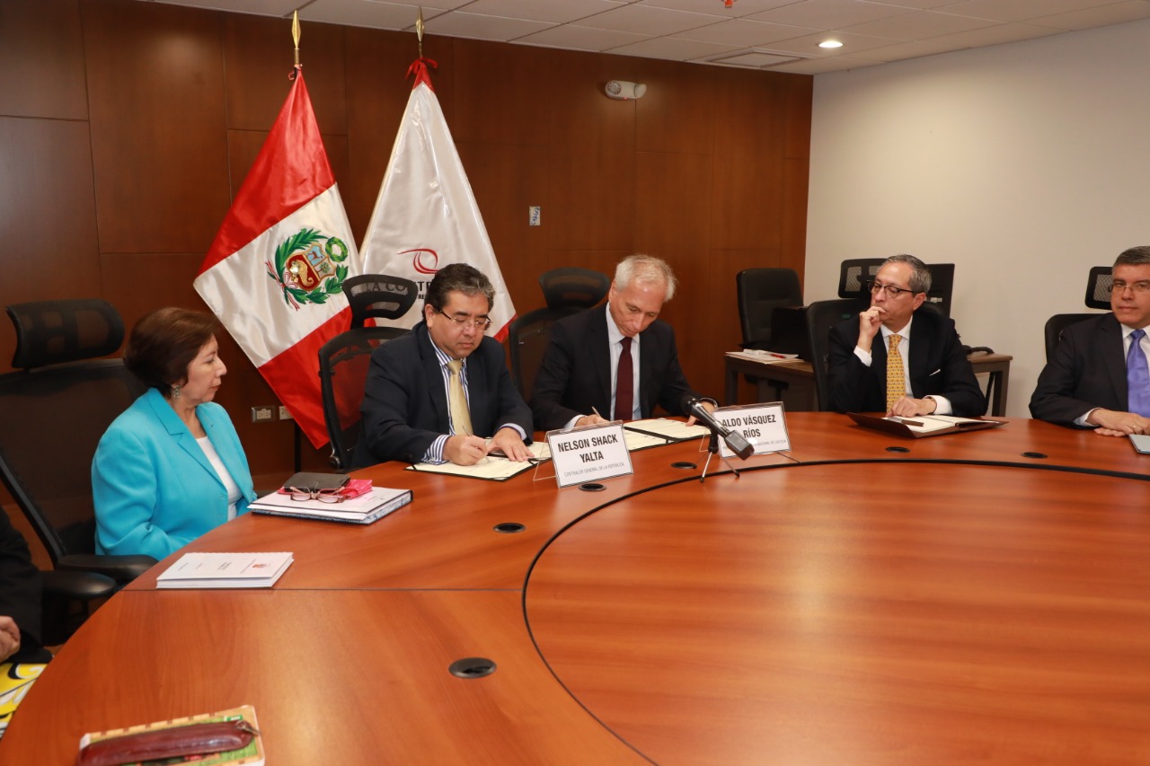 Junta Nacional de Justicia y Contraloría  firman Compromiso por la Integridad