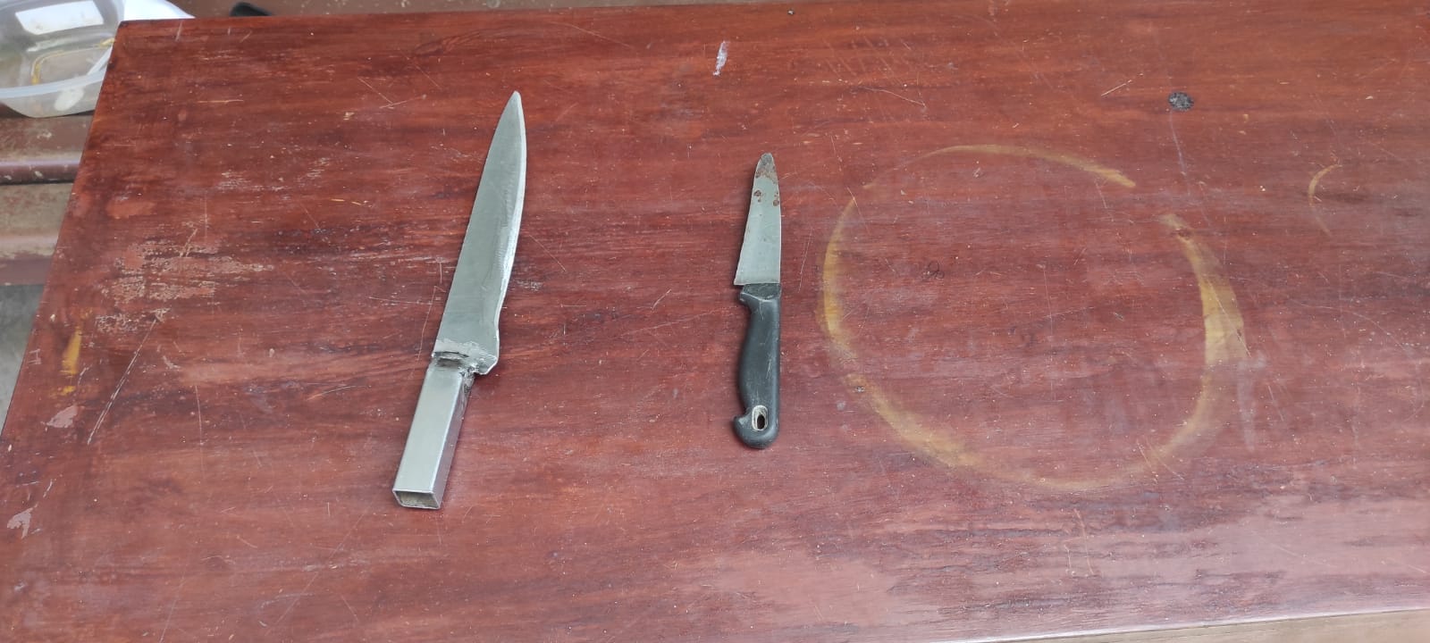 Detienen a extranjeros que asaltaban con cuchillo de 40 centímetros en La Esperanza