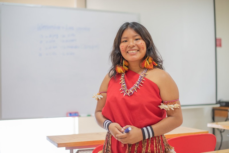 Comunidades originarias representan el 40 % del total de seleccionados en Beca Permanencia