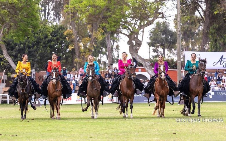 Amazonas de La Libertad ganan IX Concurso Nacional de Coreografía con caballos peruanos de paso