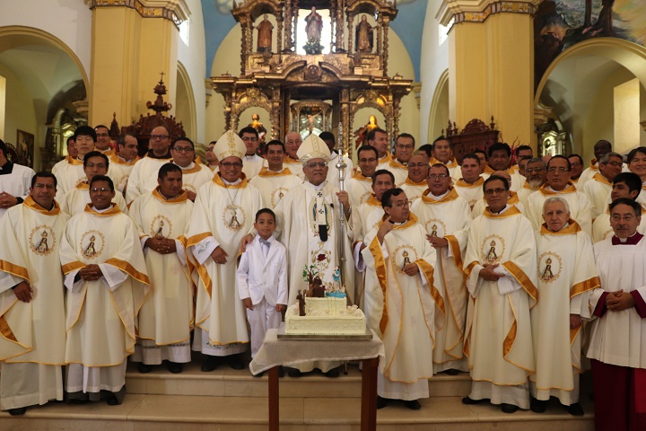   Arzobispo celebró Misa de Acción de Gracias por su cumpleaños