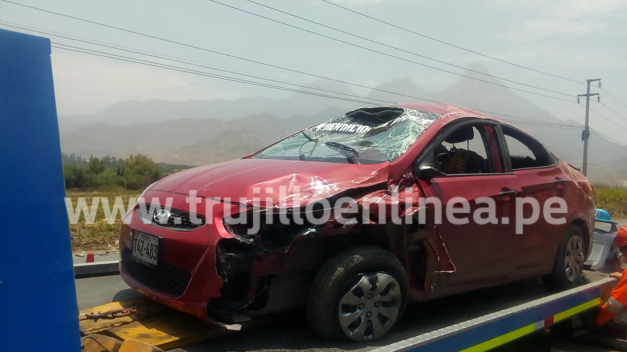 Laredo: más de seis heridos deja choque de vehículos