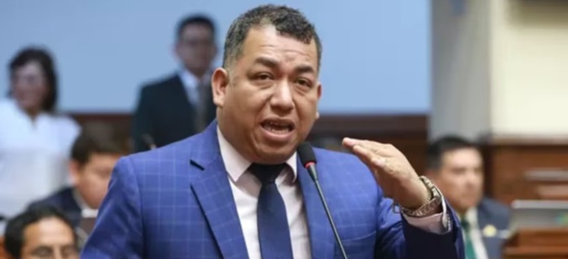 Congresista ancashino Darwin Espinoza dice que no cobró un millón de soles por decreto 