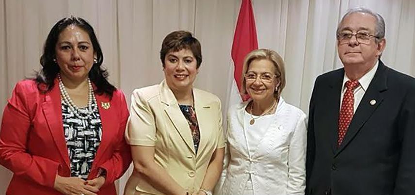 Trujillo: decana de Derecho de la UCV dicta conferencias en Paraguay