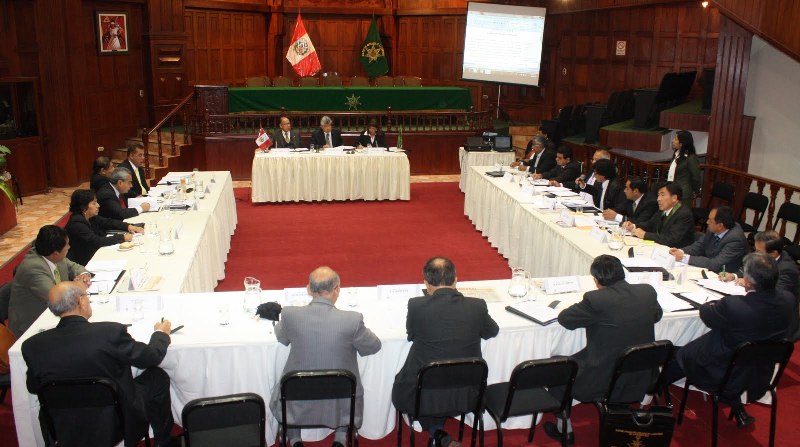 Datos de más de 10,000 abogados colegiados en el país registran inconsistencias