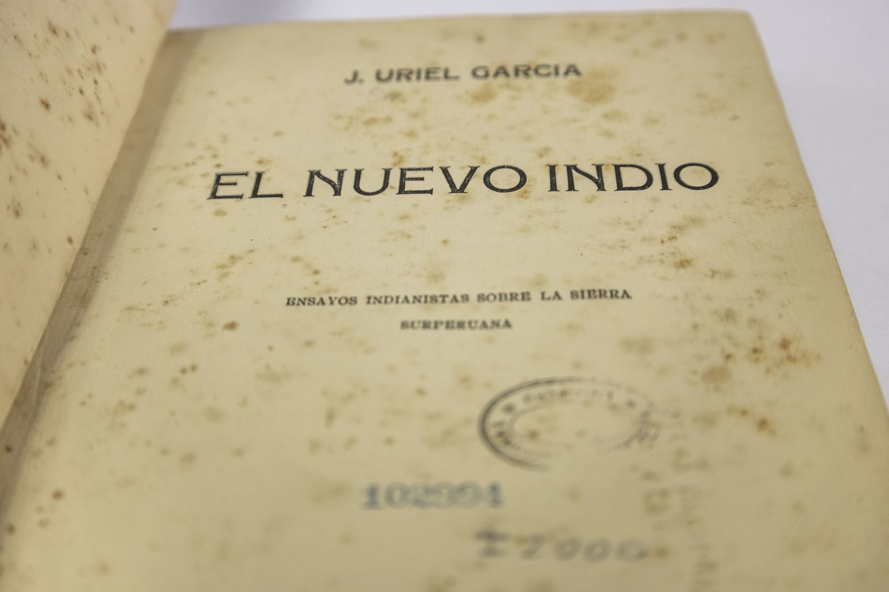Declaran Patrimonio Cultural de la Nación la producción intelectual de José Uriel García