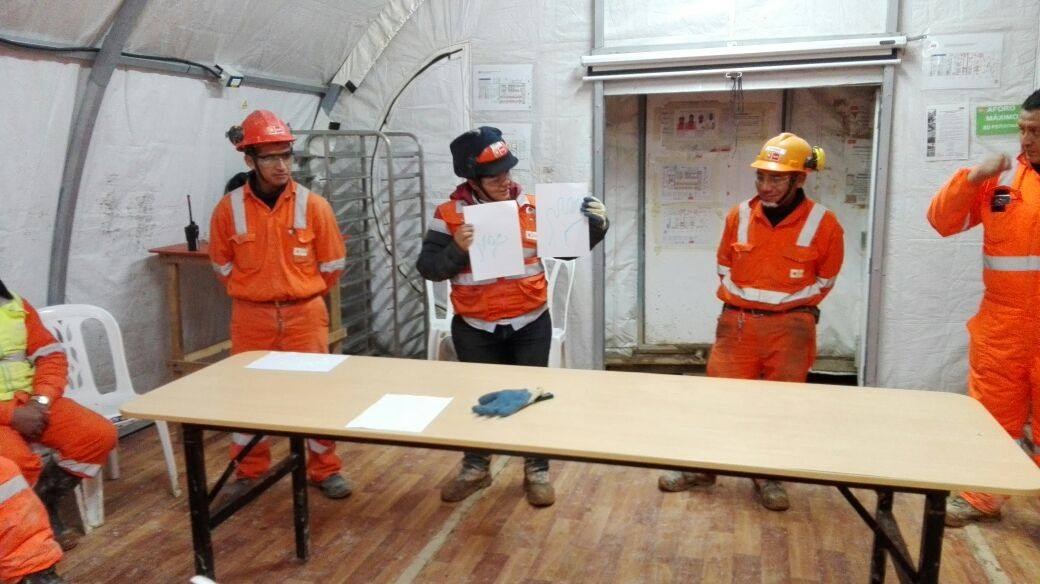 Joven peruana se prepara para construir una red de trenes en el Perú 