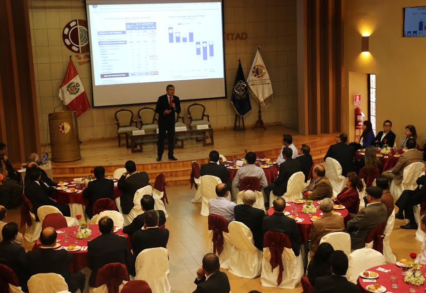  Pesca mitigó desaceleración económica en la costa peruana causada por fenómenos naturales