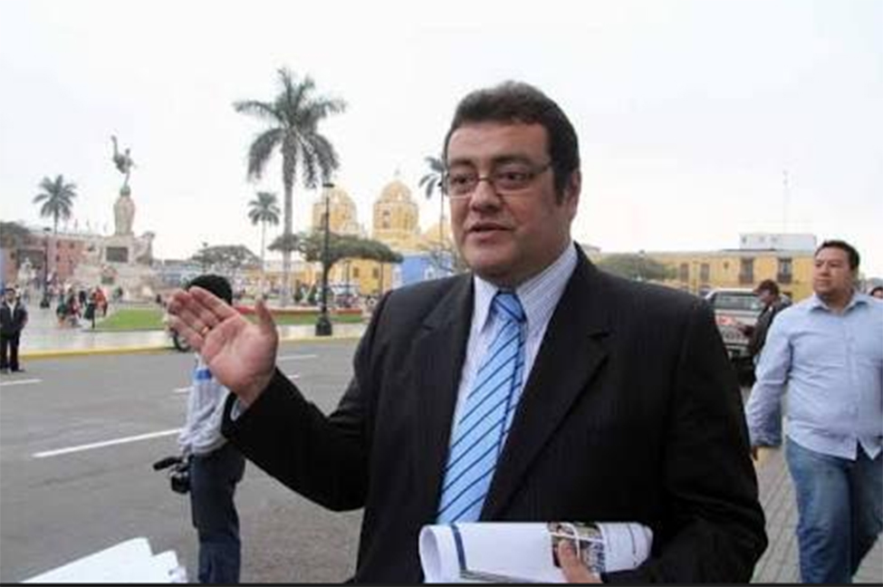 Descuentos a profesores de La Libertad procederán desde septiembre