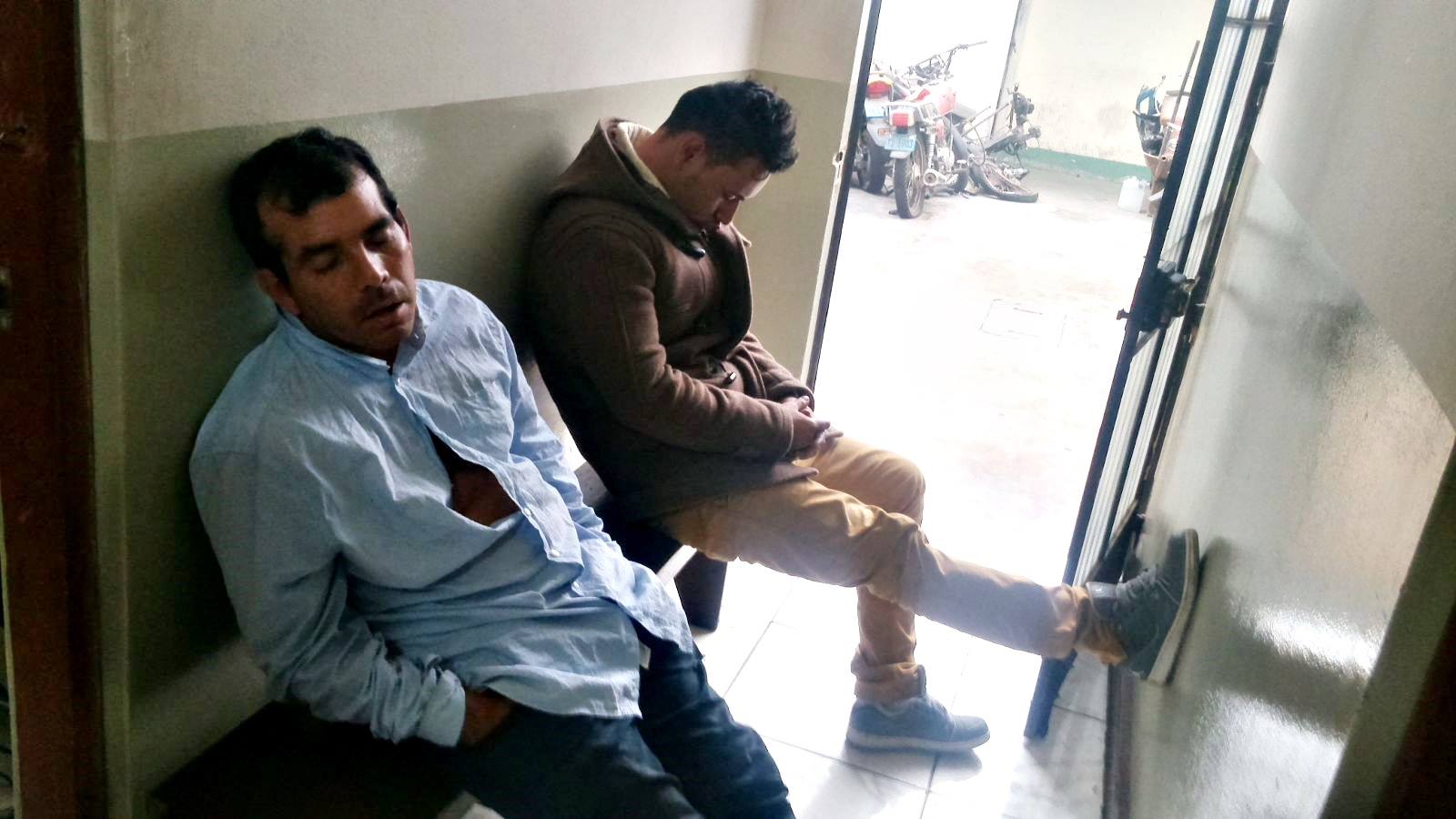 Detienen a sujetos que habrían golpeado y asaltado  a estudiante