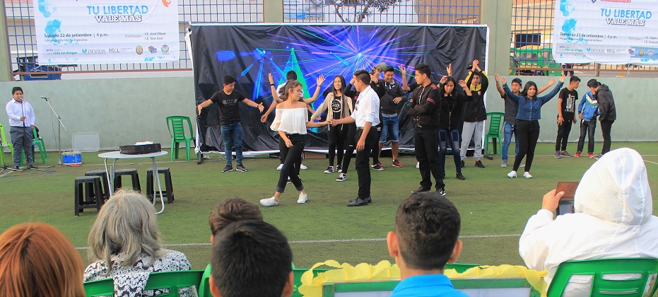 Trujillo: escolares presentan obra de teatro para prevenir tráfico ilícito de drogas