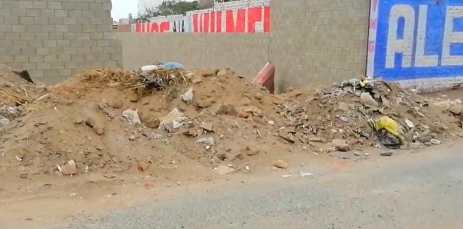 Canal La Mochica sigue siendo el tiradero de basura de La Esperanza y Trujillo