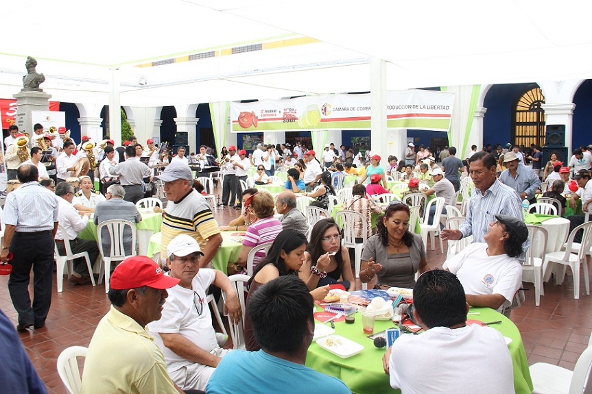 Cámara de Comercio y la UNT promueven celebración del Día del Pisco Sour