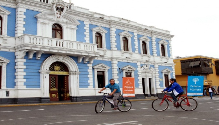 Unos 20 mil vehículos no ingresaron al centro histórico durante el "Día sin auto"