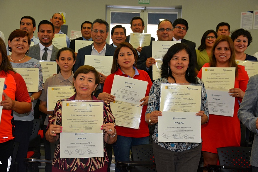 Autoridades universitarias se especializan en emprendimiento e innovación