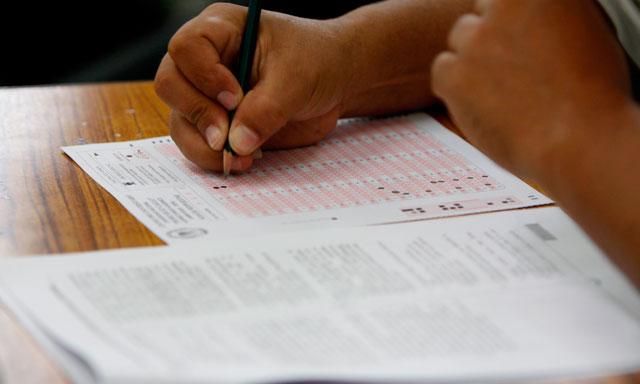 Directores hoy buscan ratificar sus cargos y recibir bonificación