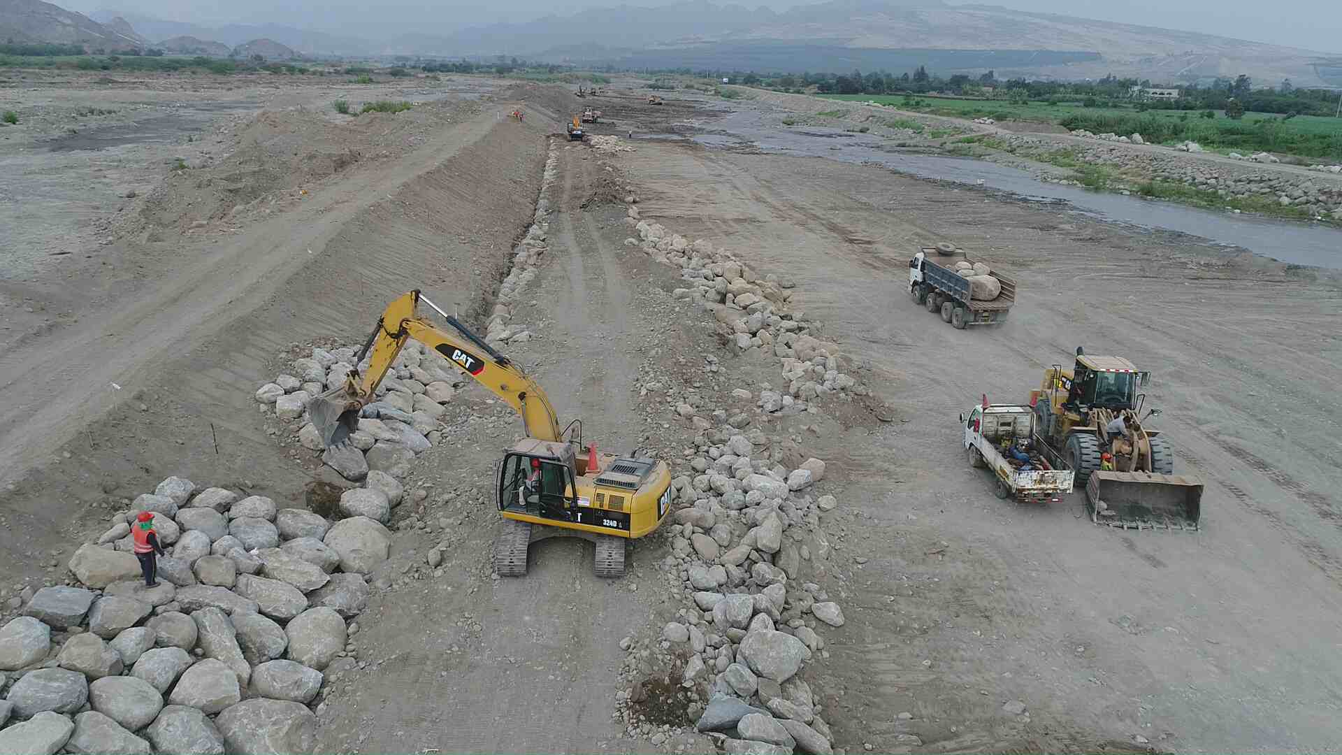 Descolmatación de ríos liberteños está a un 60 % de avance